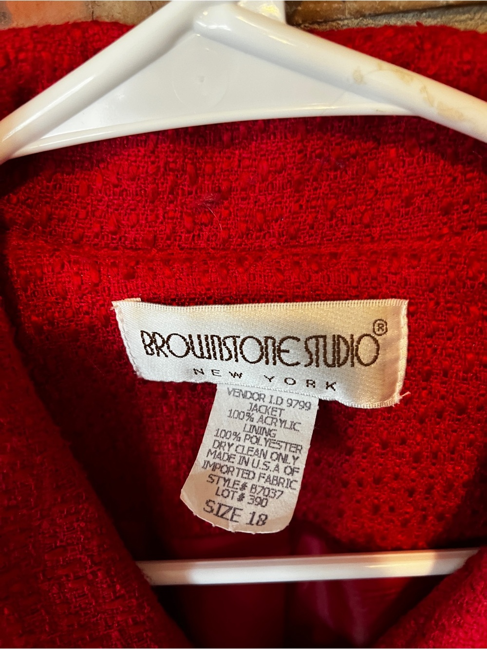 Brownstone Studio Women’s Vintage blazer red textured Size:18 - Picture 2 of 5